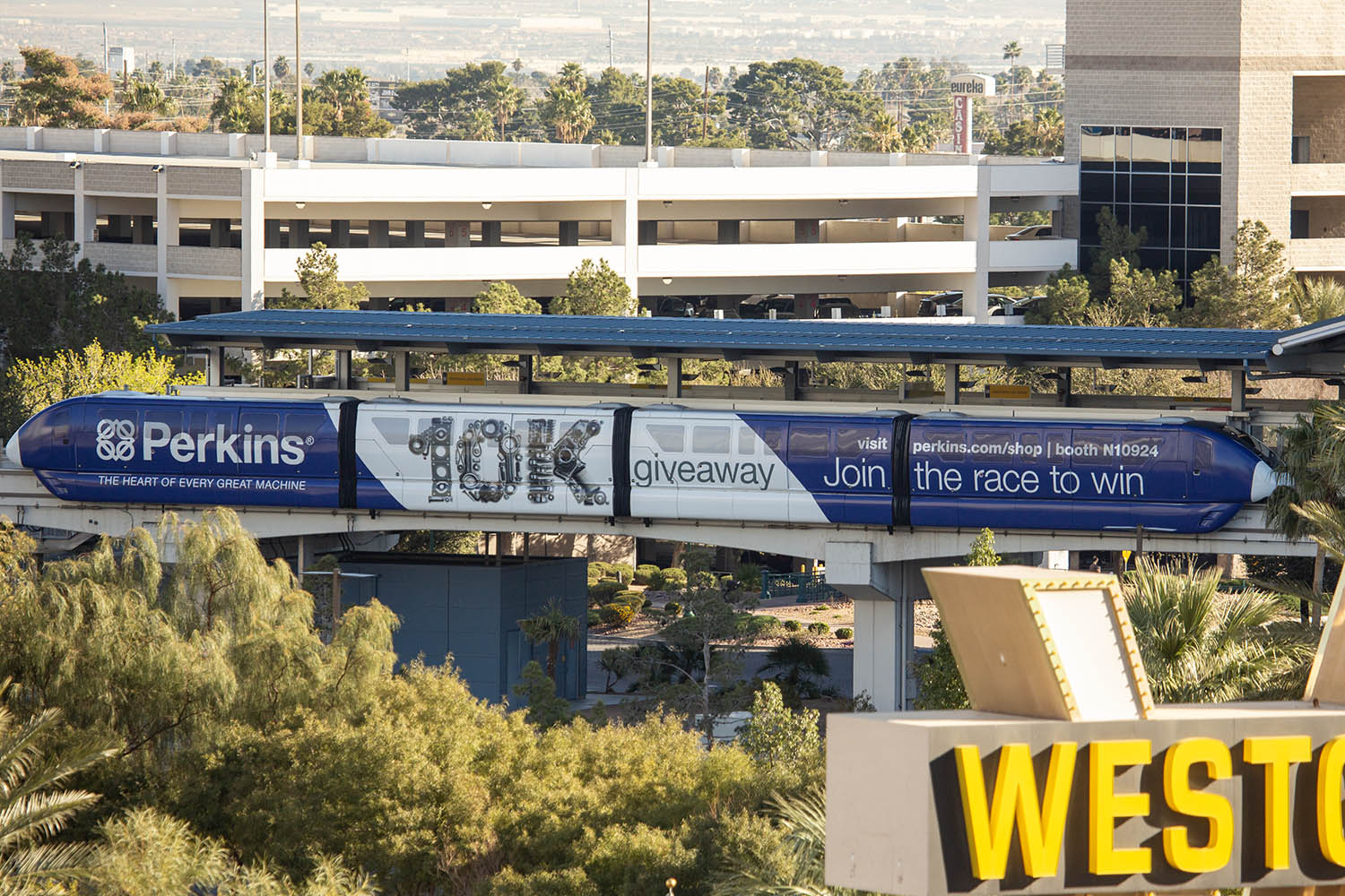 Perkins Las Vegas Mono Rail Wrap